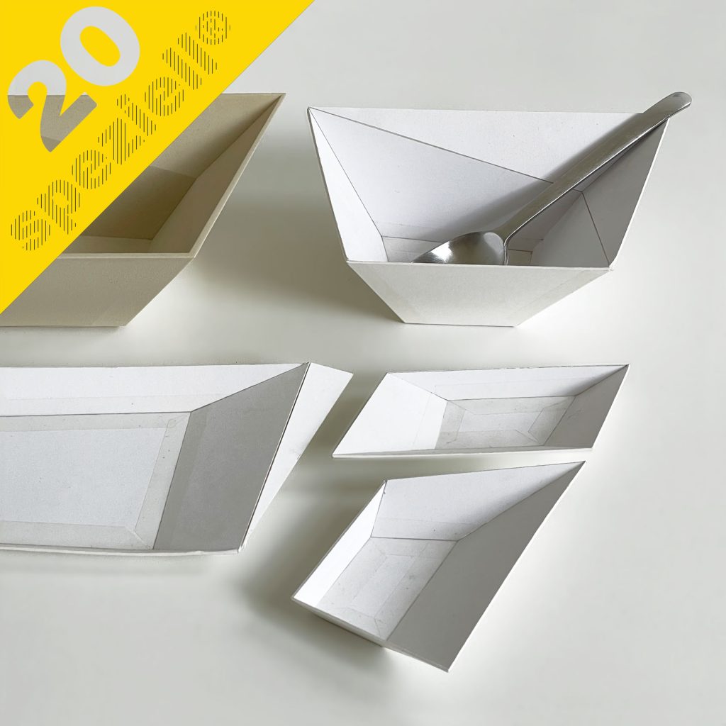 Die Formensprache der Porzellan-Serie Opus löst die Volumen von Tellern, Schüsseln und Schalen in großzügige, planare Flächen auf